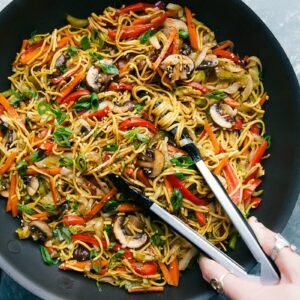 Veg Chowmin Half (Oasis)